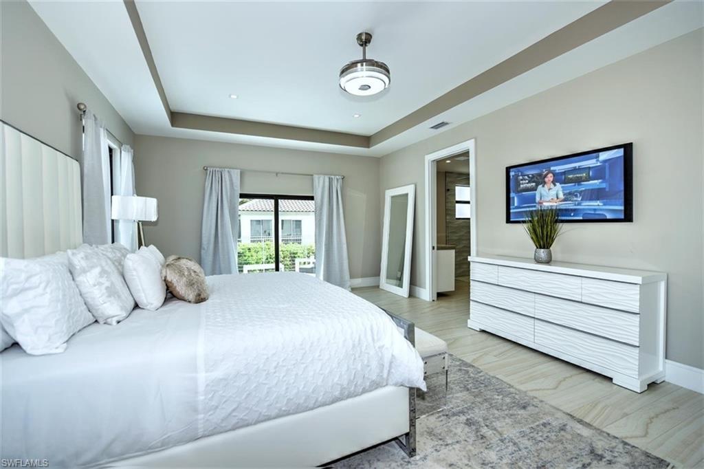 PARK SHORE - Residential