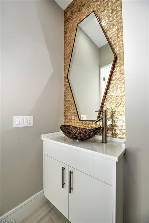 PARK SHORE - Residential