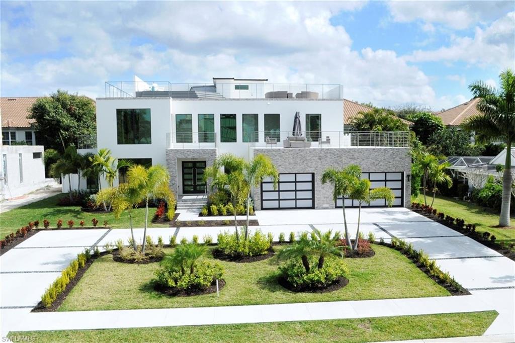 PARK SHORE - Residential