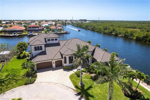 2832 SW 45th ST CAPE CORAL FL 33914