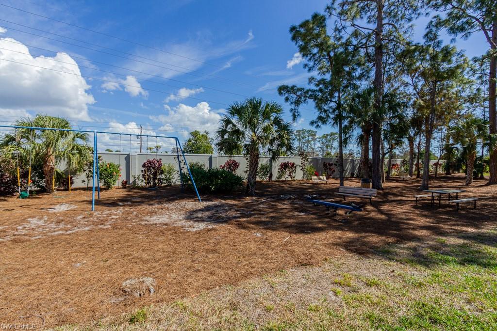 MAPLEWOOD - Residential