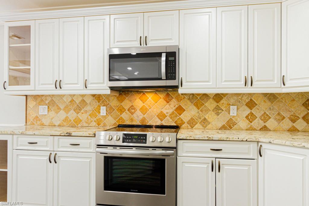 MAPLEWOOD - Residential