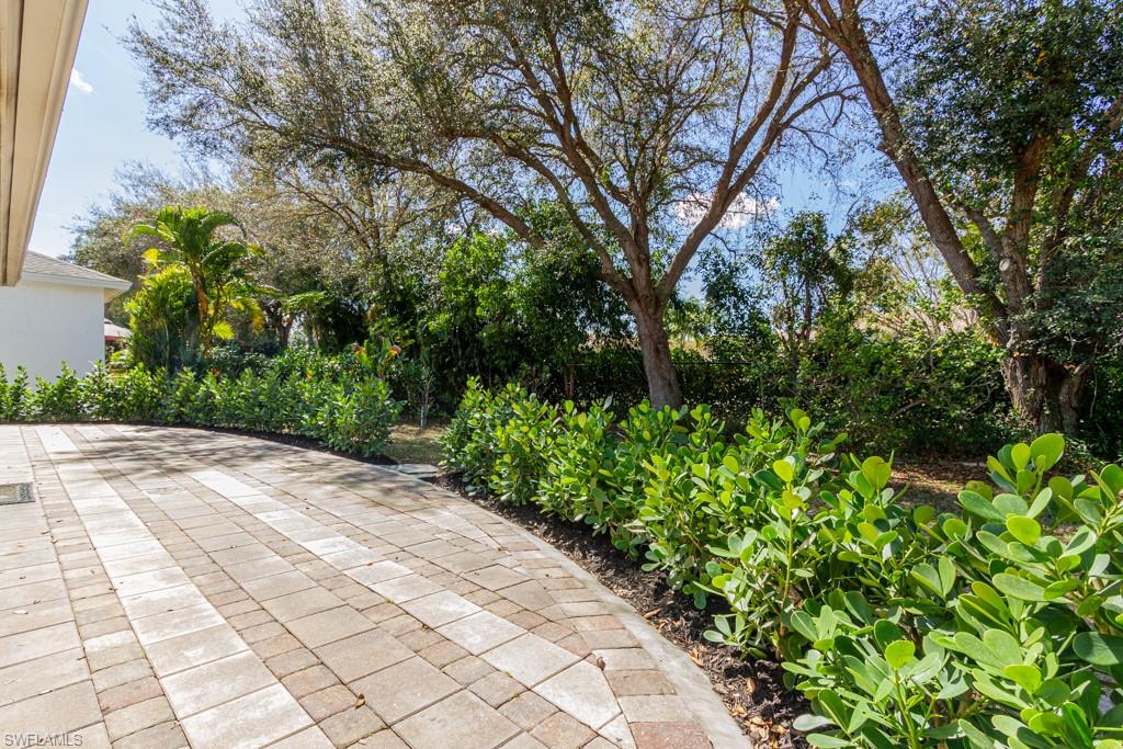 MAPLEWOOD - Residential