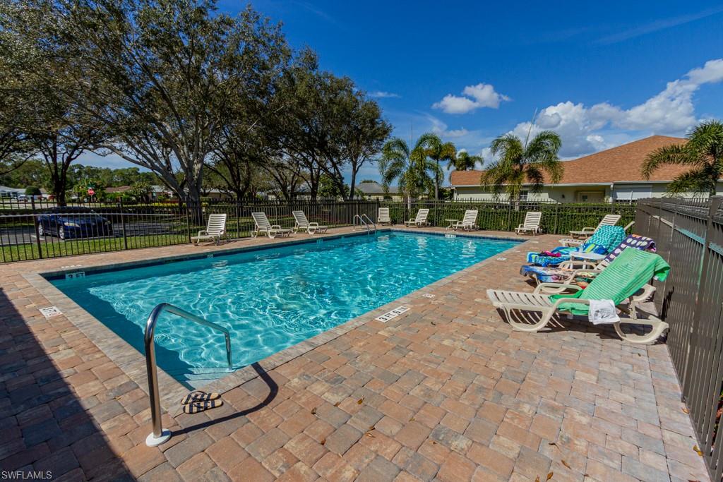 MAPLEWOOD - Residential