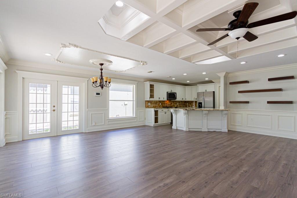 MAPLEWOOD - Residential