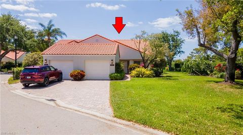 522 Beachwalk CIR NAPLES FL 34108