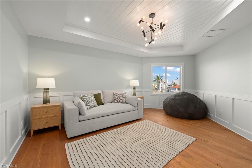 DEL SEGA - Residential