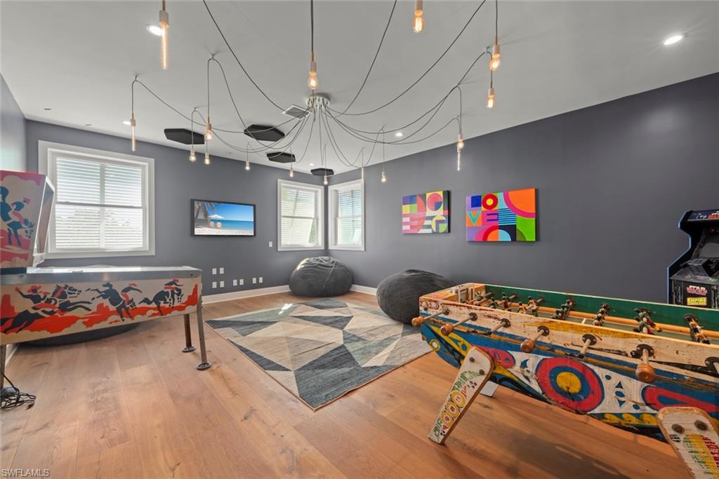 DEL SEGA - Residential