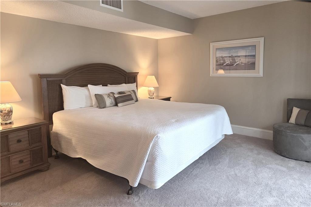 ISLAND WINDS CONDO - Residential