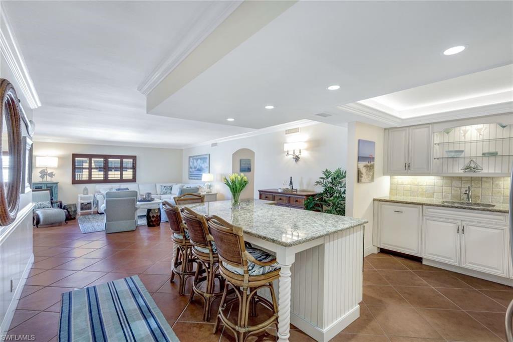 1919 Gulf Shore BLVD N 603