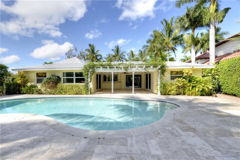 OLDE NAPLES - Residential