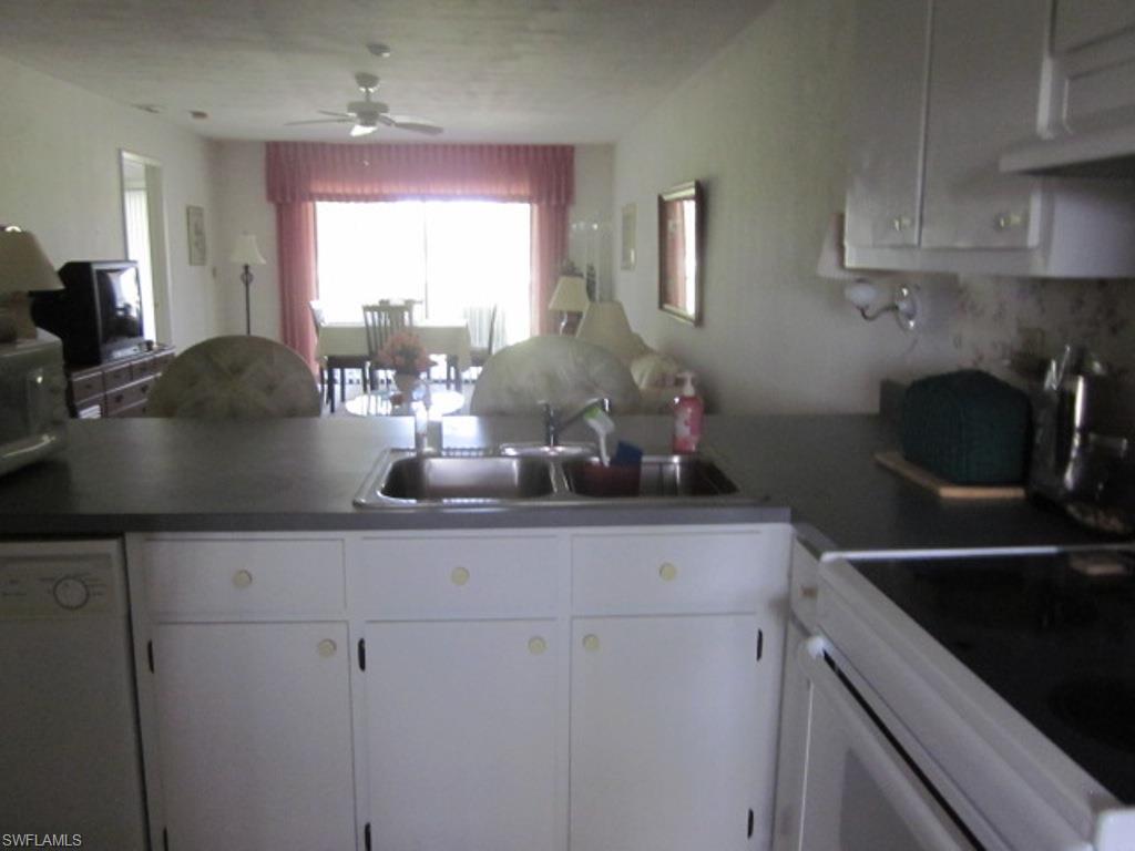 GOLF VIEW MANOR CONDO - Residential