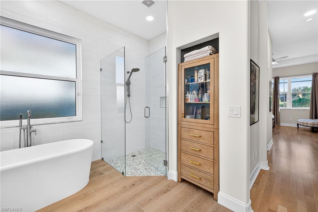 GLEN EAGLES - Residential