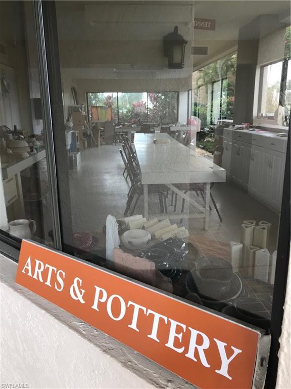 SEVEN LAKES - Residential