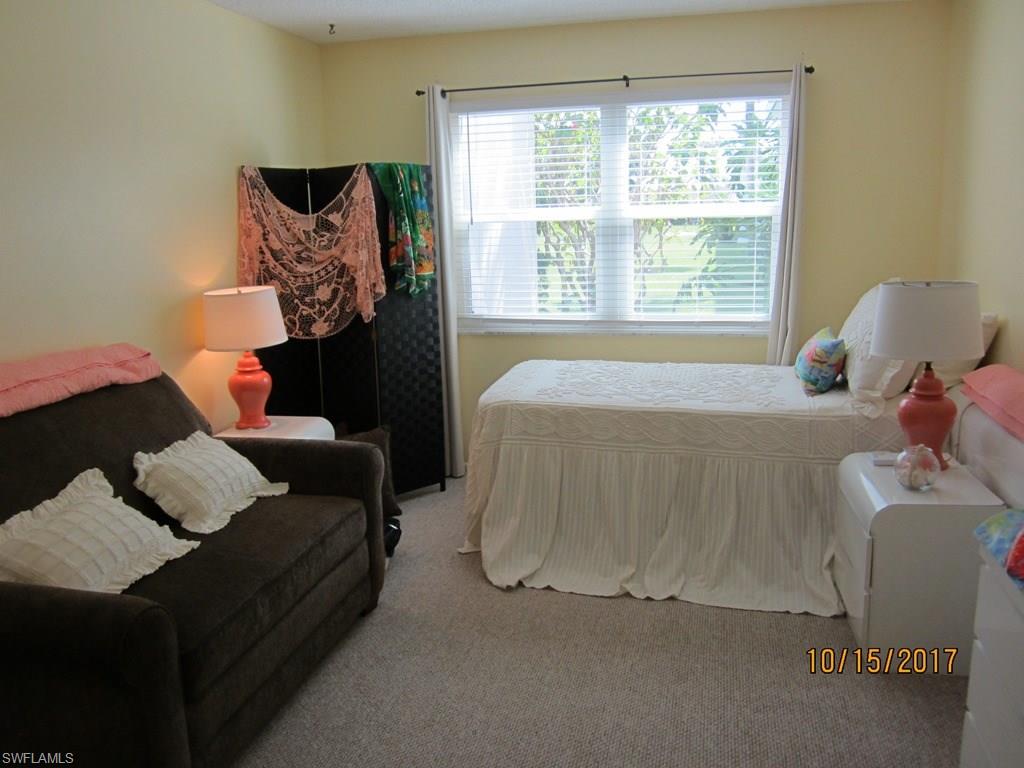 SEVEN LAKES - Residential