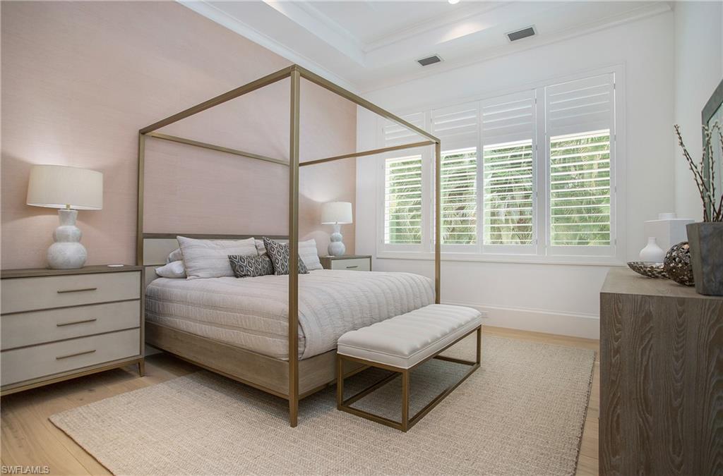 PARK SHORE - Residential