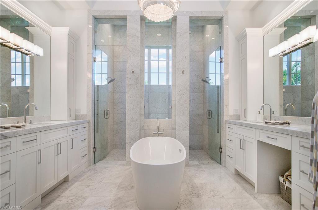 PARK SHORE - Residential