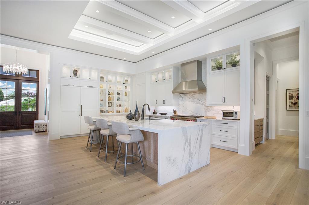 PARK SHORE - Residential