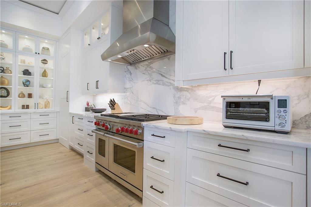 PARK SHORE - Residential