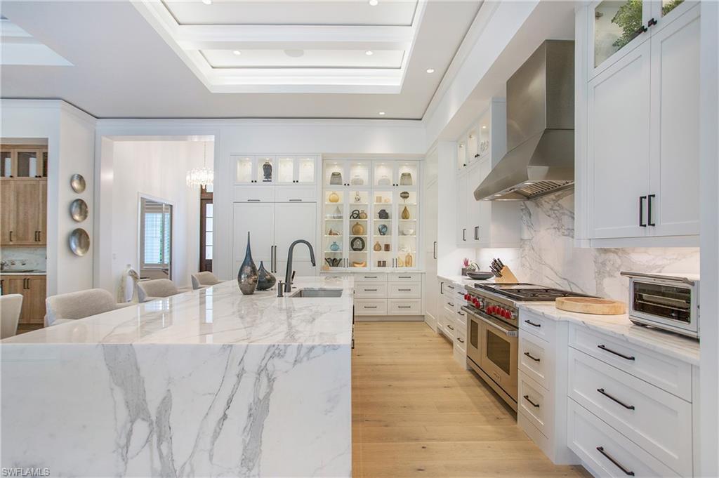 PARK SHORE - Residential