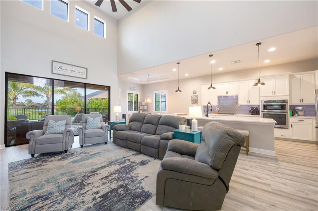 23277 Salinas WAY