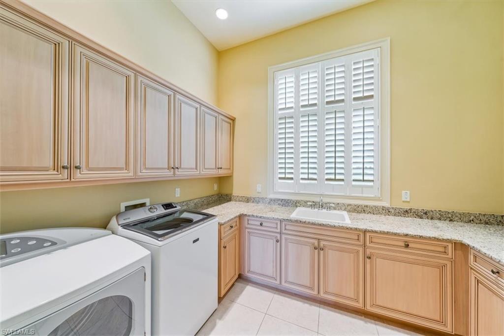 QUAIL WEST - Residential