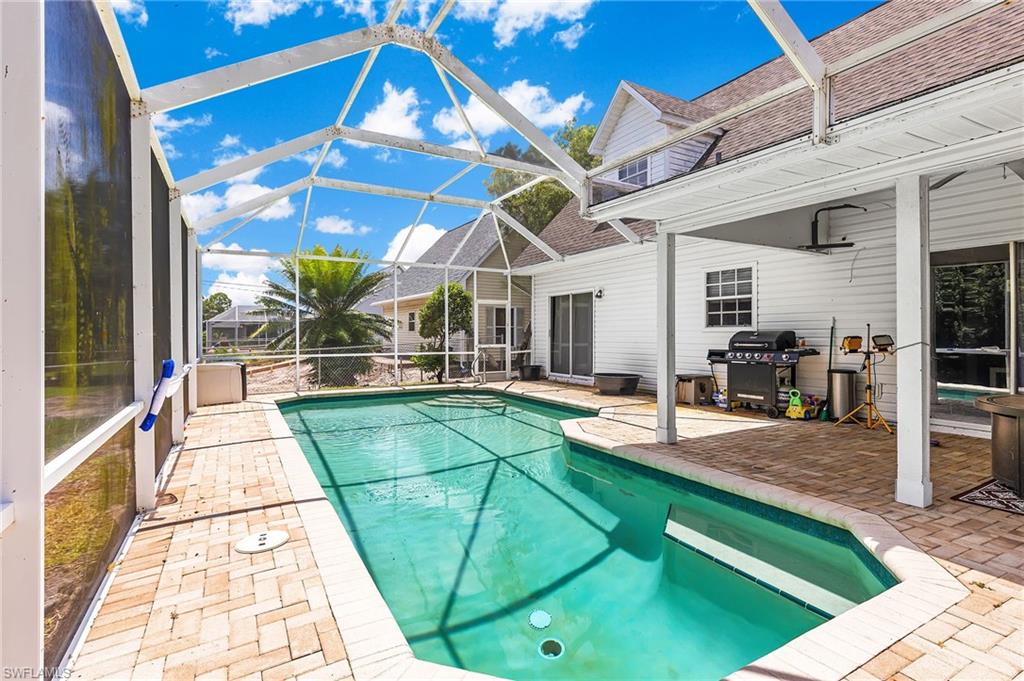 SAN CARLOS PARK - Residential