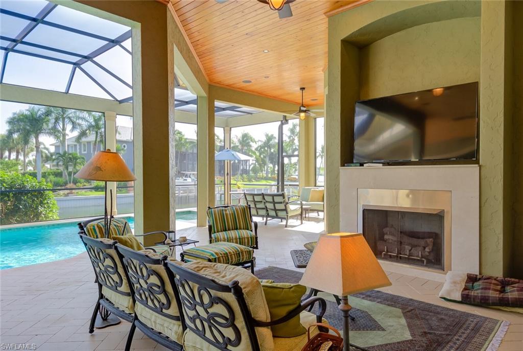 MARCO ISLAND - Residential