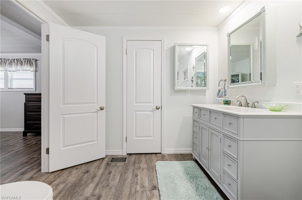 OLD BRIDGE VILLAGE - Residential