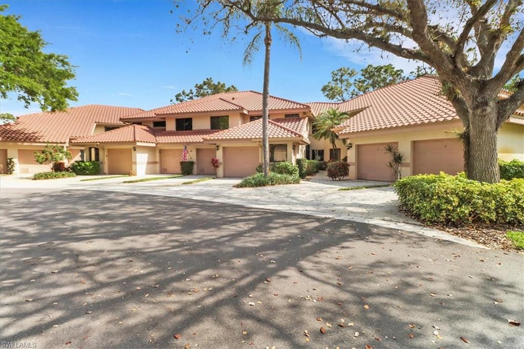 COACH HOMES - Residential