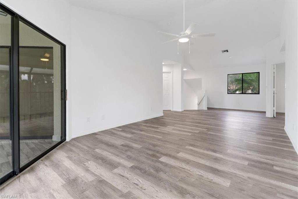 COACH HOMES - Residential