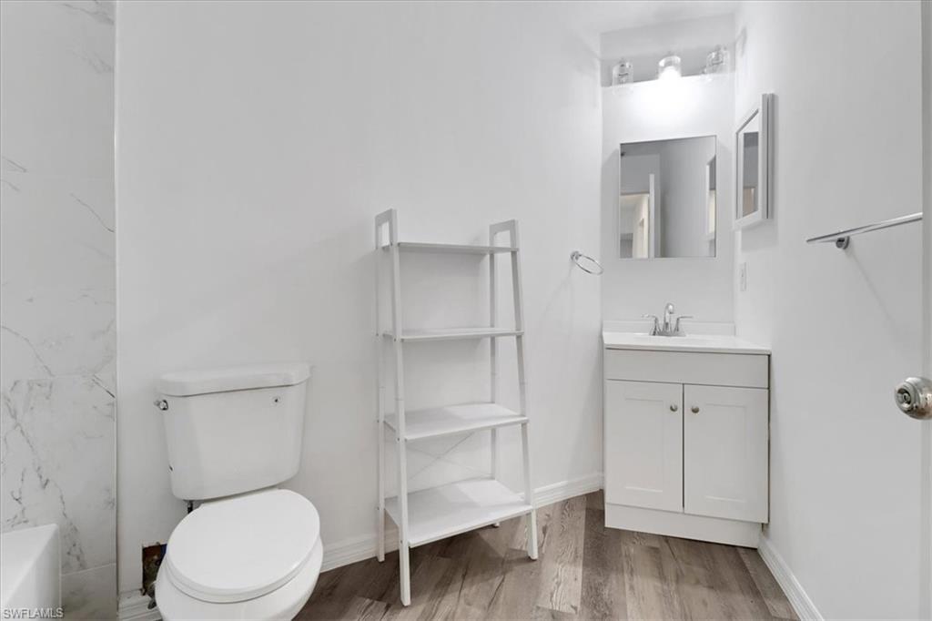 COACH HOMES - Residential