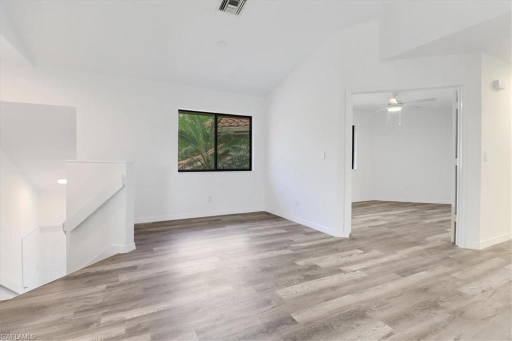 COACH HOMES - Residential