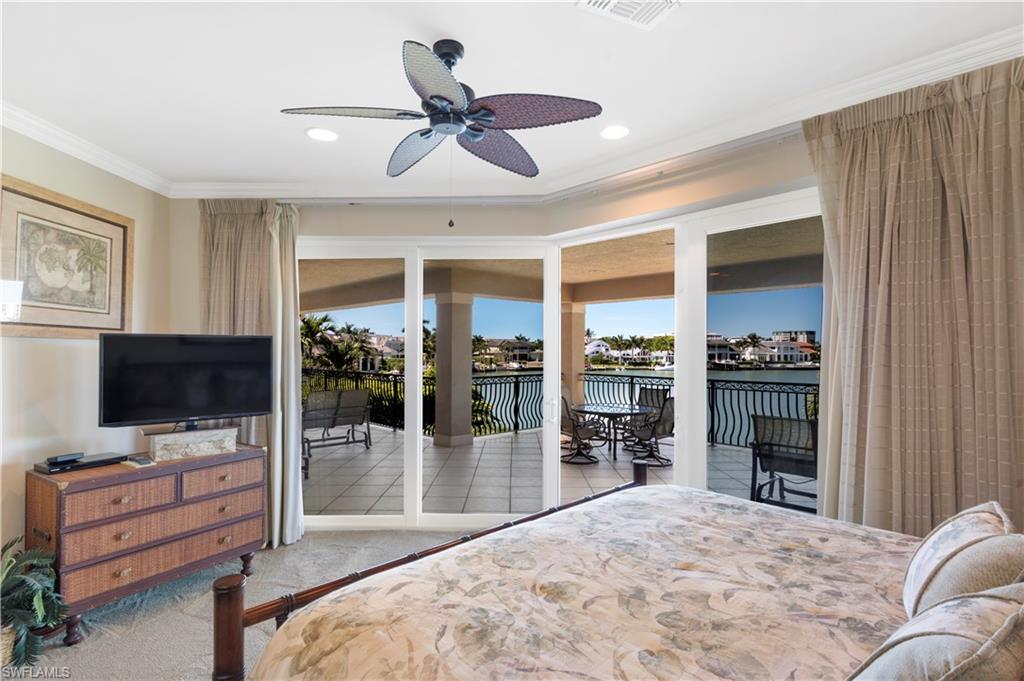 MOORINGS - Residential