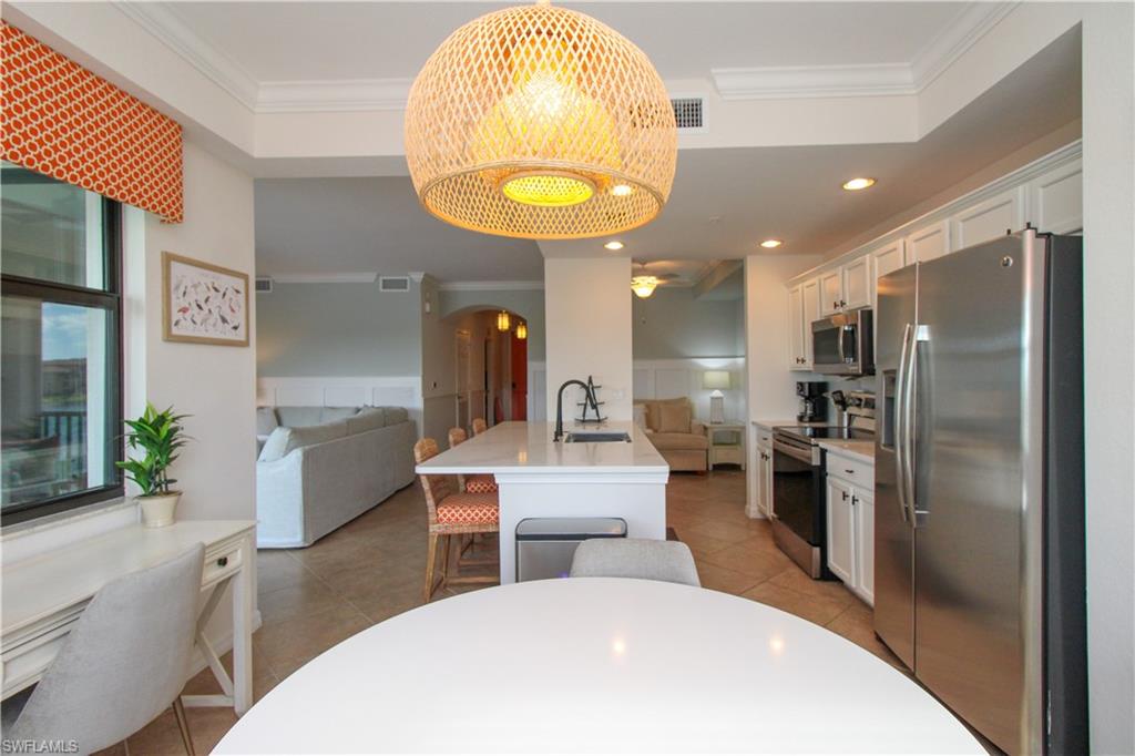 TREVI - Residential Lease