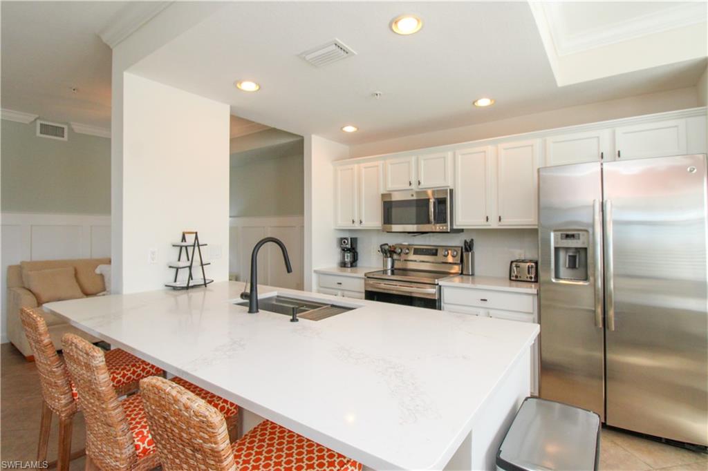 TREVI - Residential Lease