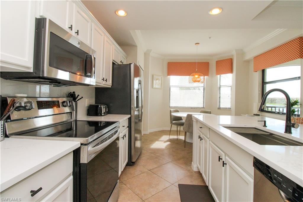 TREVI - Residential Lease