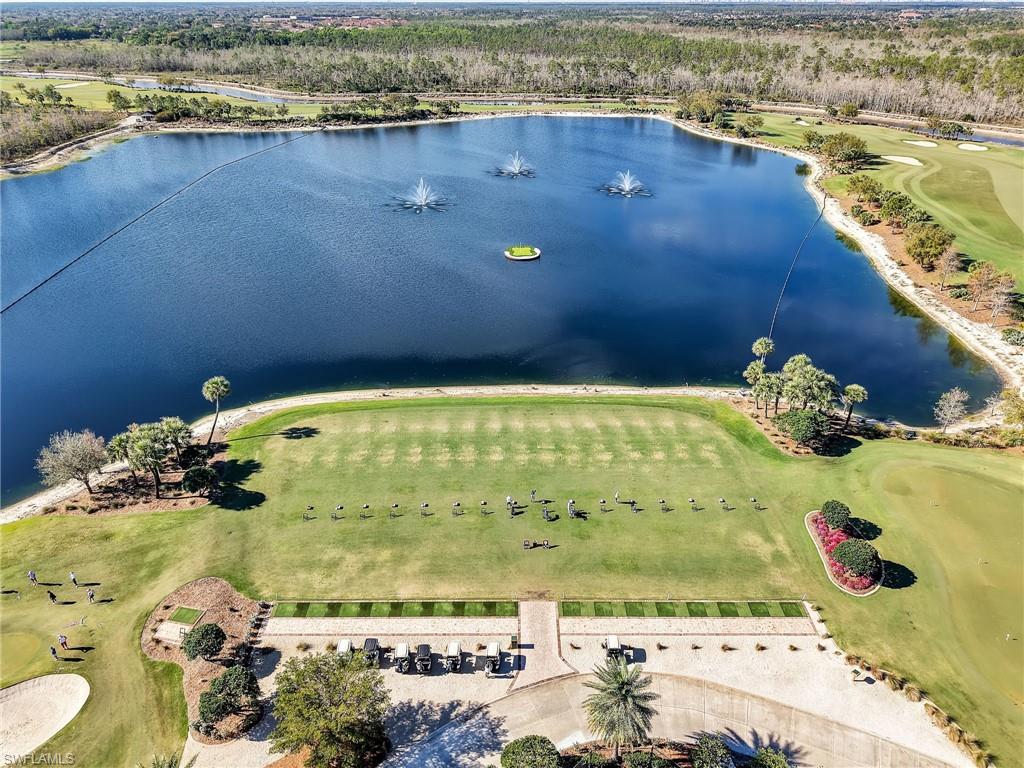 ESPLANADE - Residential