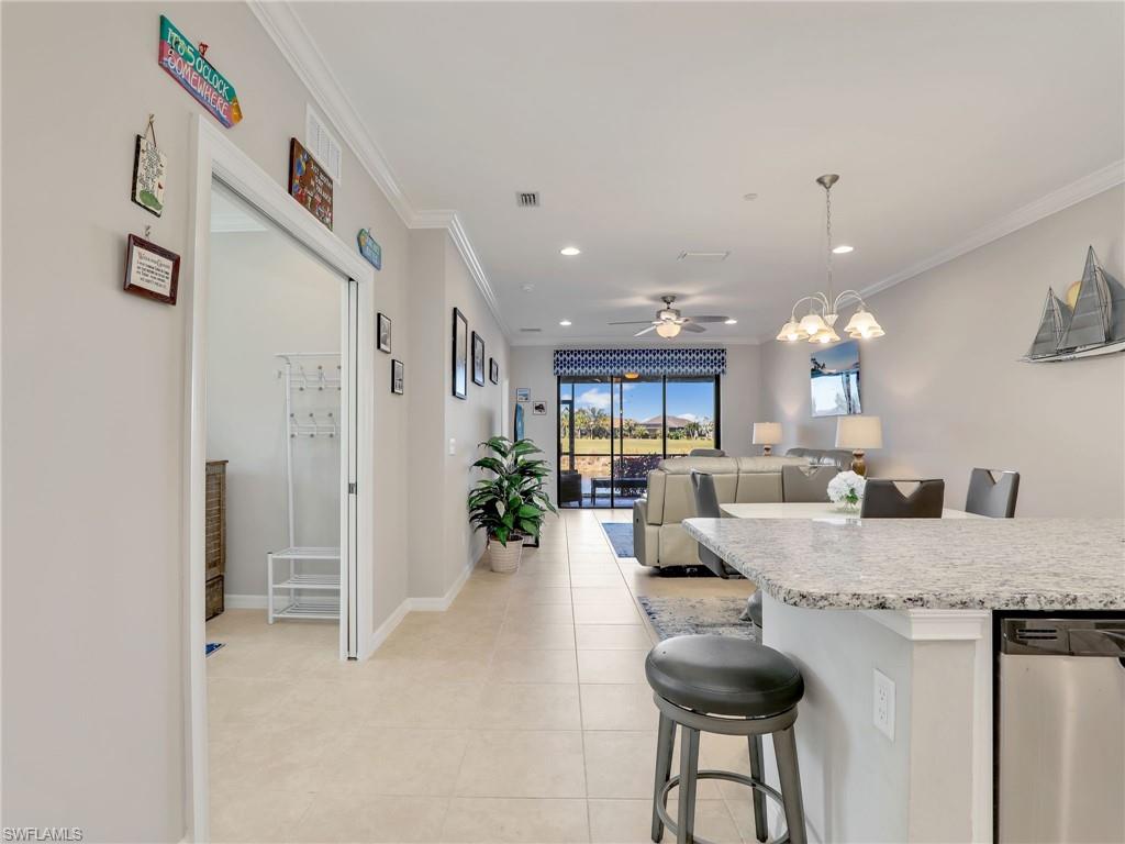 ESPLANADE - Residential