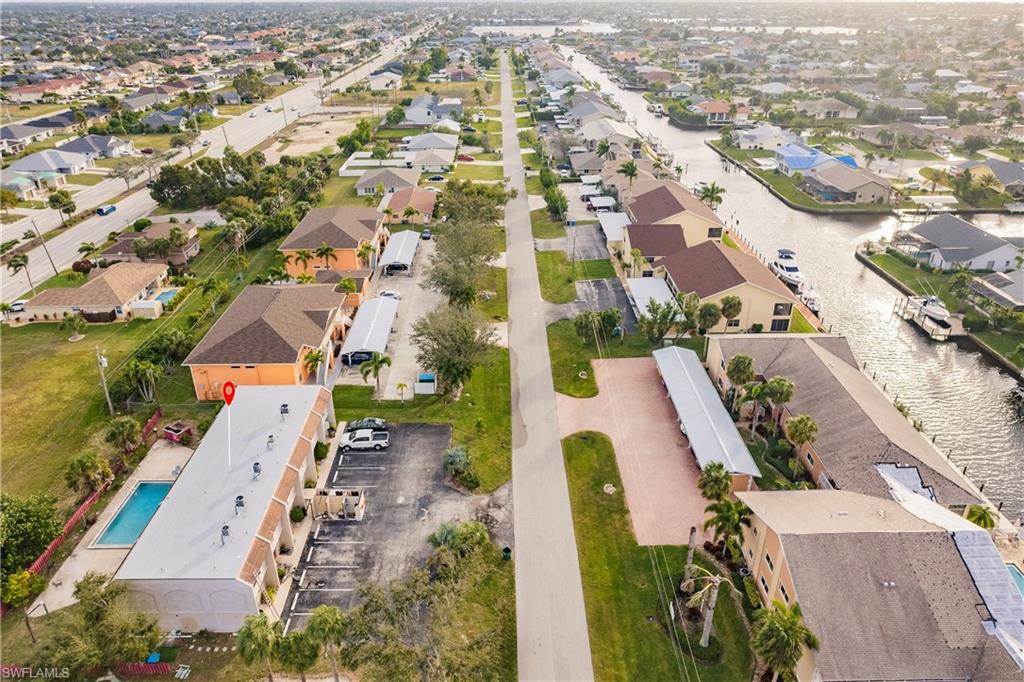 CORAL BAYVIEW CONDO - Residential