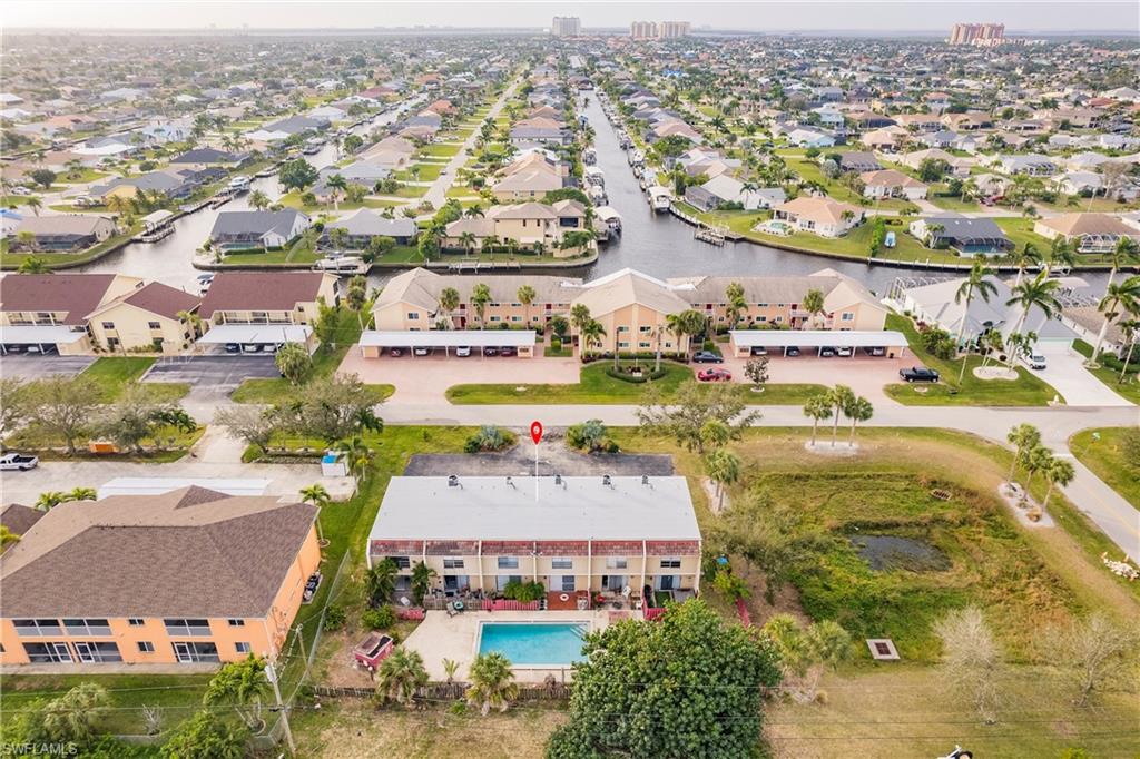 CORAL BAYVIEW CONDO - Residential