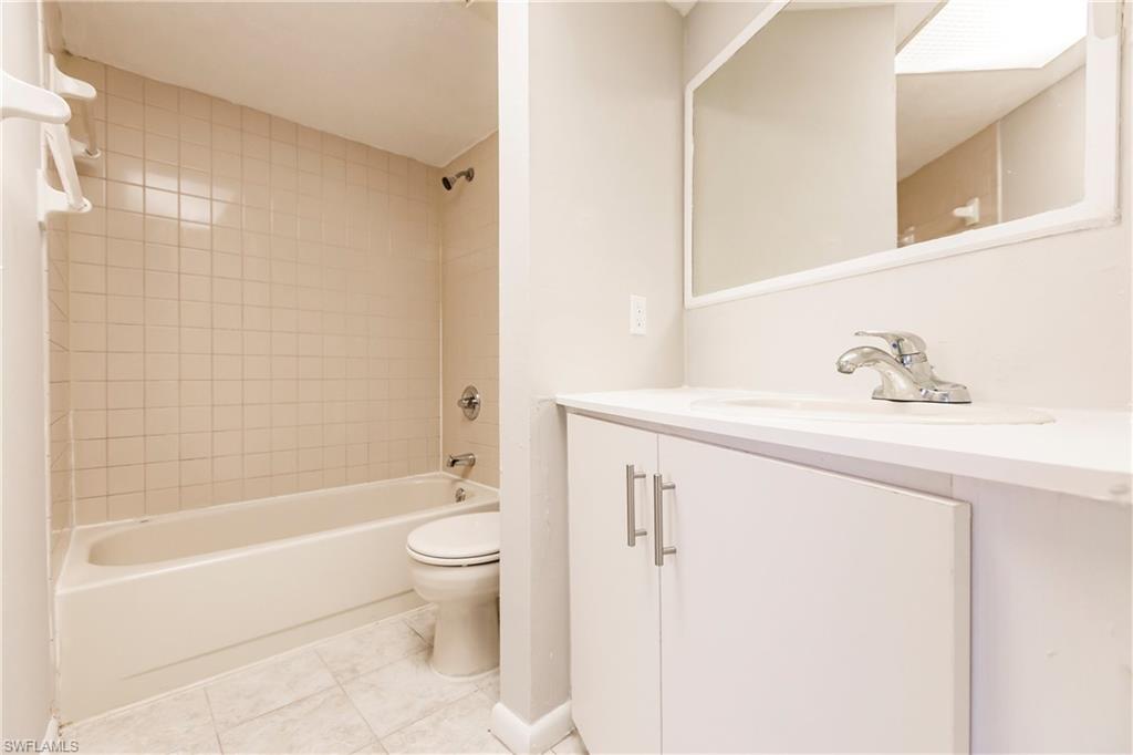 CORAL BAYVIEW CONDO - Residential