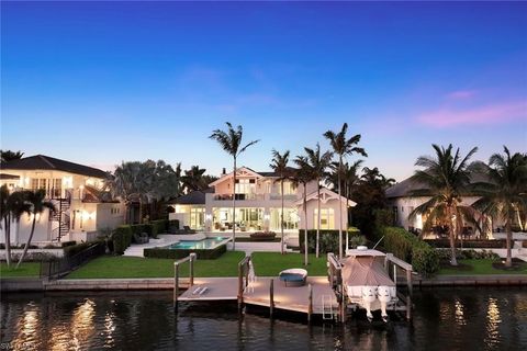 350 Spring Line DR NAPLES FL 34102