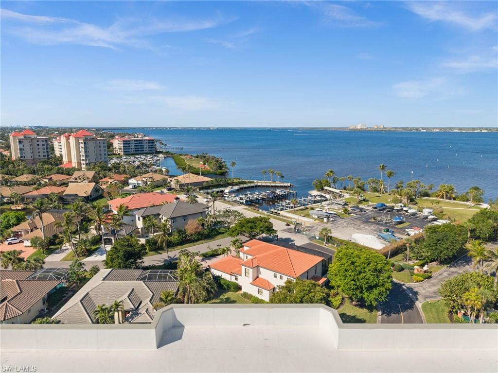 HARBOR PLACE VISTA CONDOMINIUM - Residential Lease