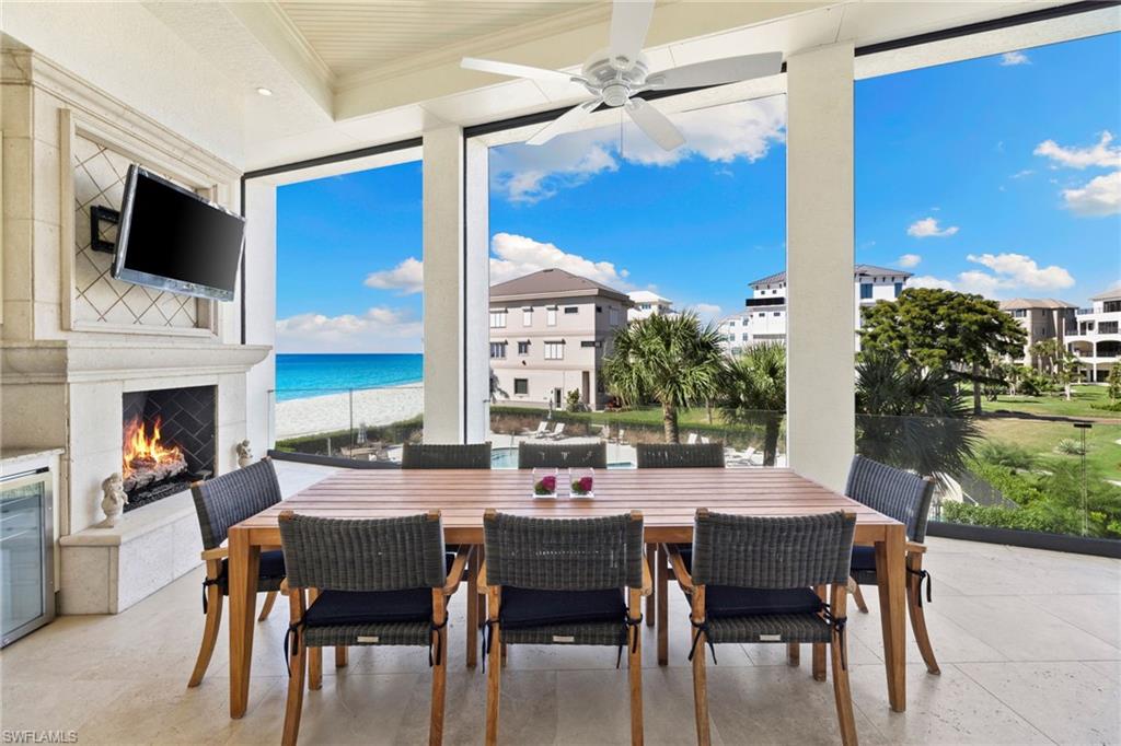 BAREFOOT BEACH - Residential