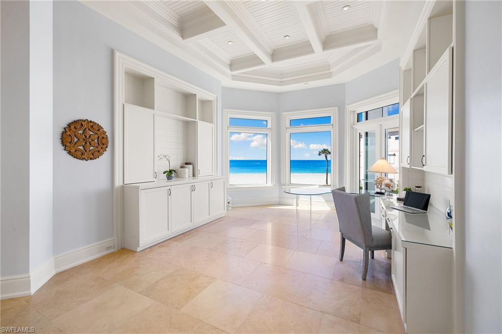 BAREFOOT BEACH - Residential