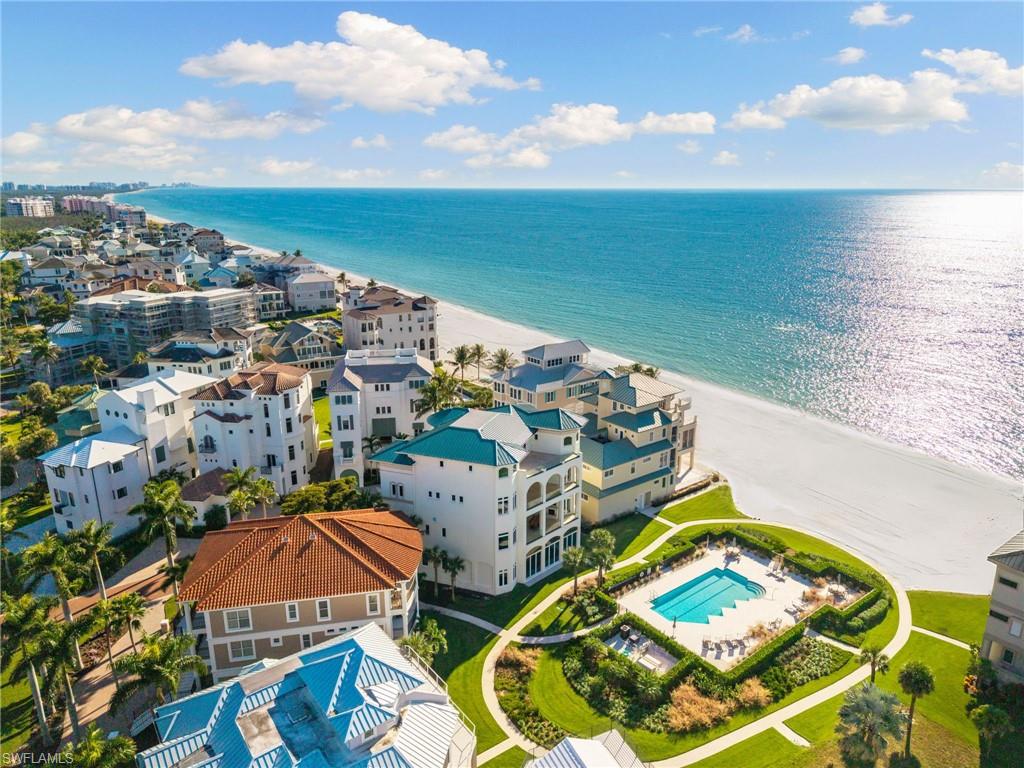 BAREFOOT BEACH - Residential