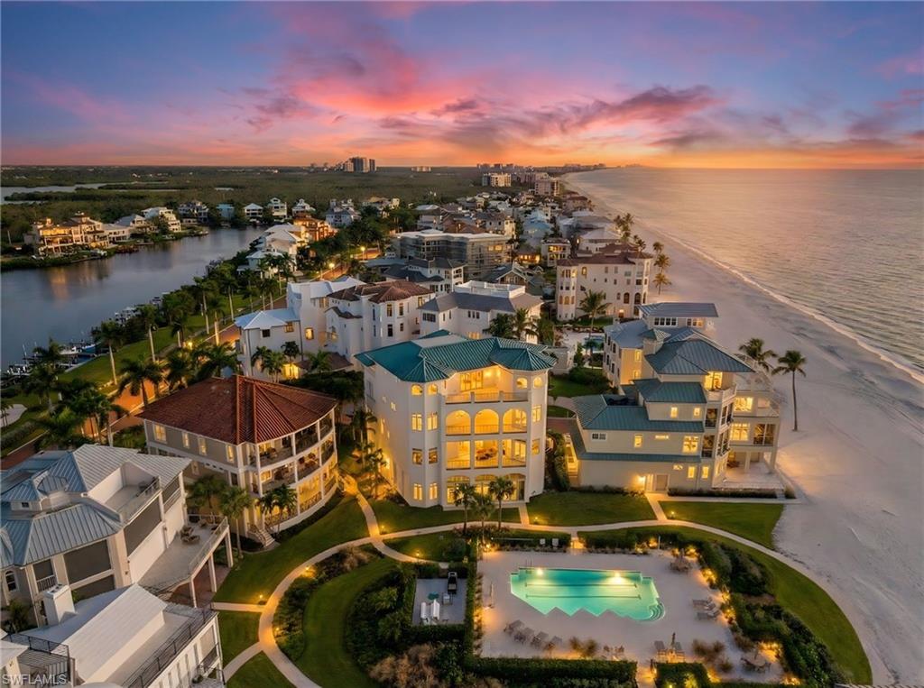 BAREFOOT BEACH - Residential