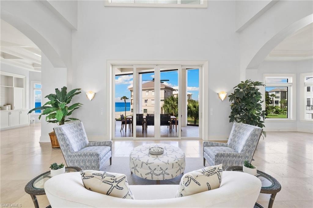 BAREFOOT BEACH - Residential