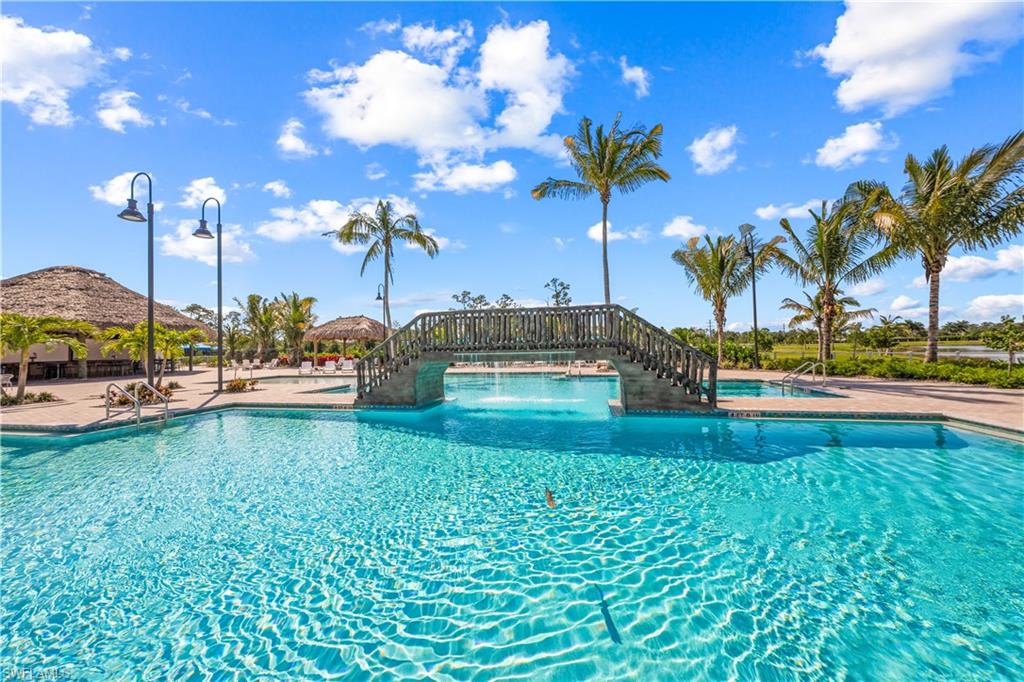 LAGUNA CARIBE - Land